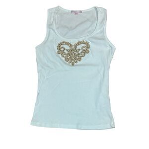 Romeo & Juliet Couture Vintage White Tank with Gold Heart Design, Large